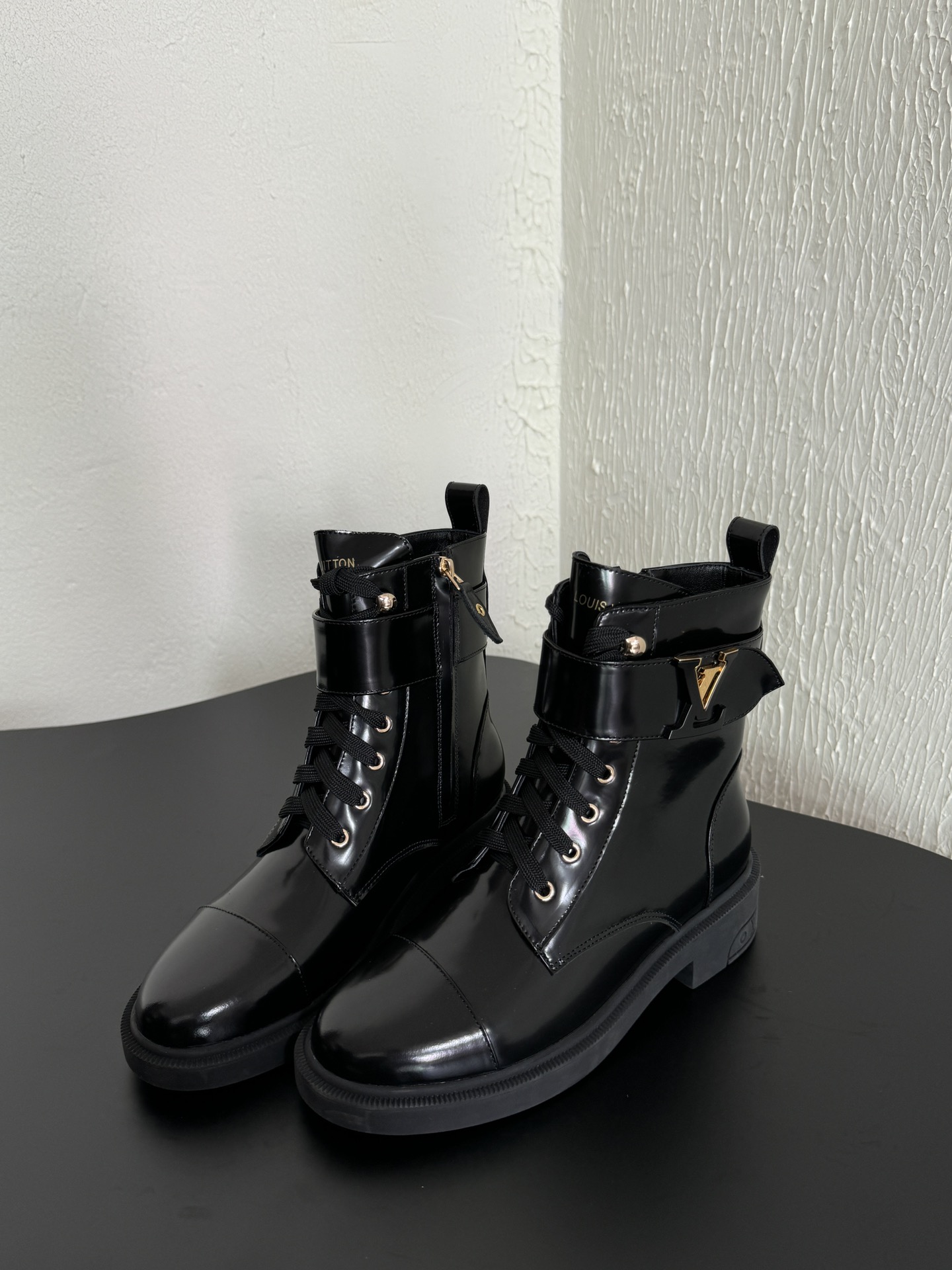 LV Citizen Flat Ranger Boot 1ADCJ6